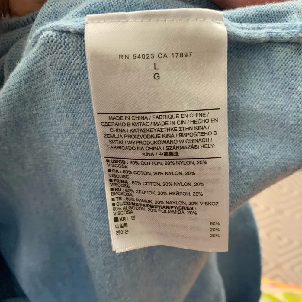 Banana Republic Light Sky Blue V-Neck Long Sleeve Luxe Sweater Men’s Large
